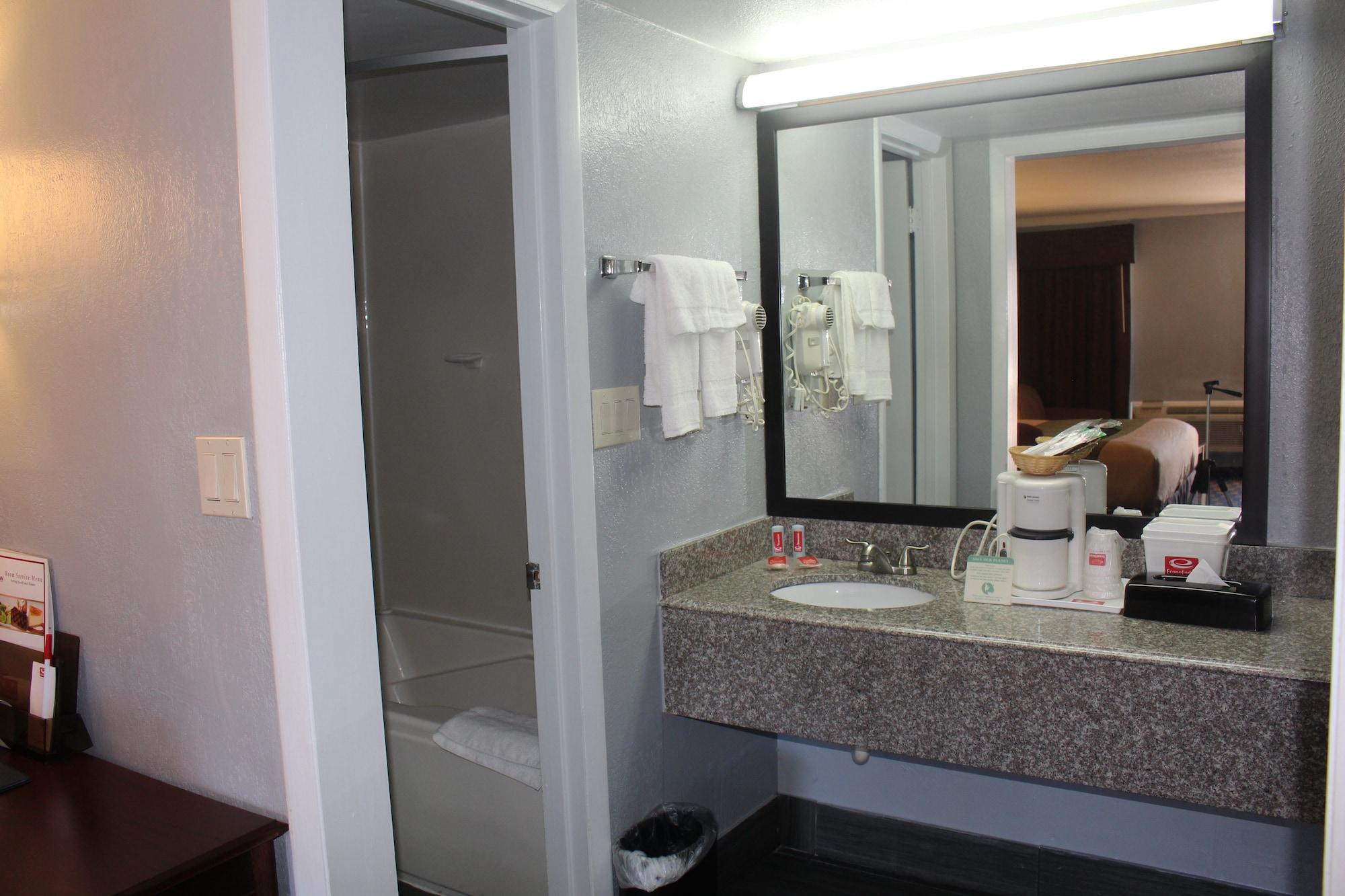 Econo Lodge Near The Domain - The Arboretum Austin Eksteriør bilde