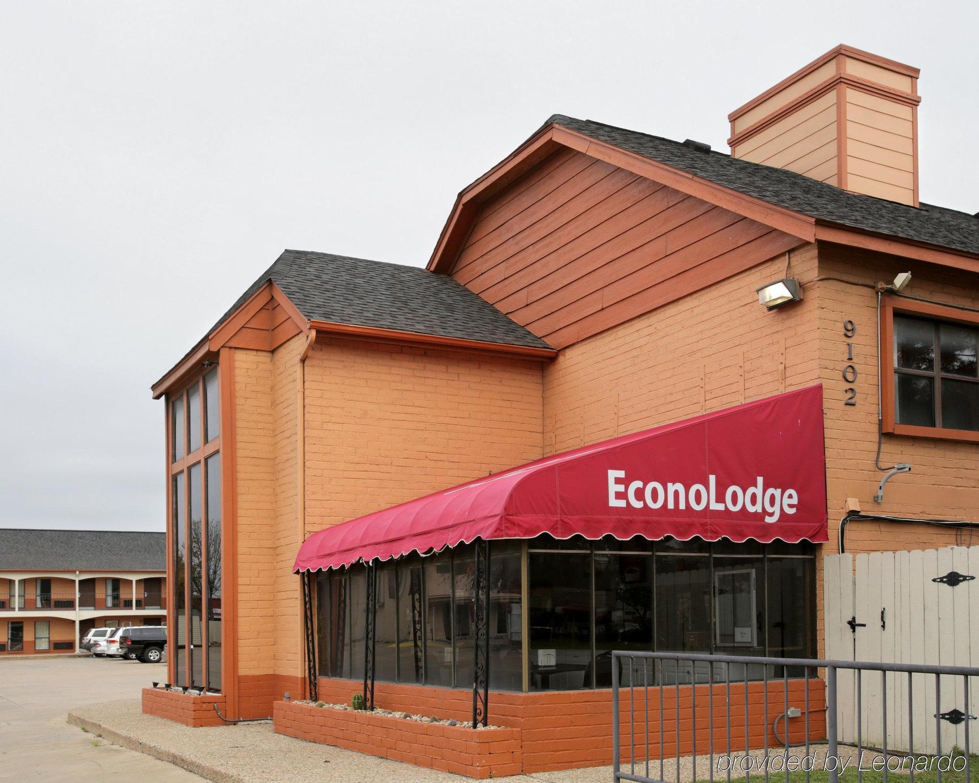 Econo Lodge Near The Domain - The Arboretum Austin Eksteriør bilde